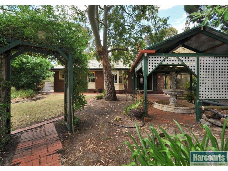 28 Minta Road, Happy Valley SA 5159