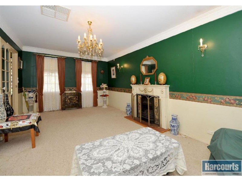 28 Minta Road, Happy Valley SA 5159