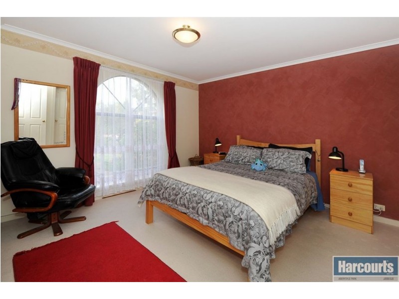 51 Emerald Street, Flagstaff Hill SA 5159