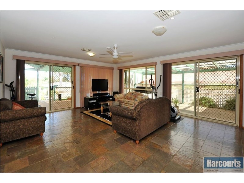 38 Skyline Drive, Flagstaff Hill SA 5159