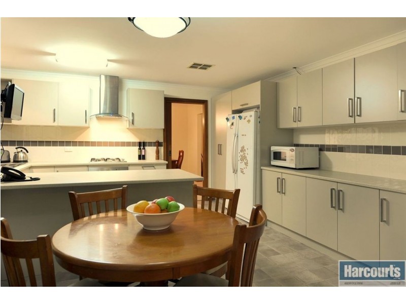 42 York Drive, Flagstaff Hill SA 5159