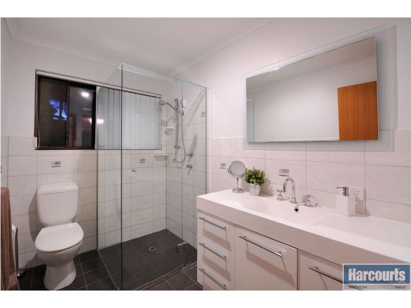 42 York Drive, Flagstaff Hill SA 5159