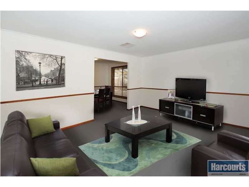 39 Monterey Pine Drive, Aberfoyle Park SA 5159