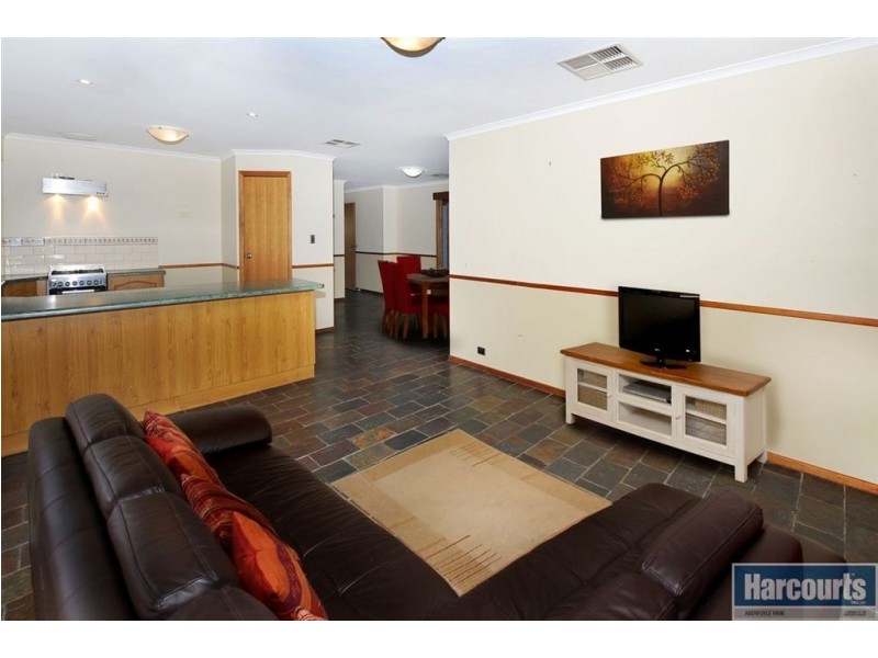 39 Monterey Pine Drive, Aberfoyle Park SA 5159