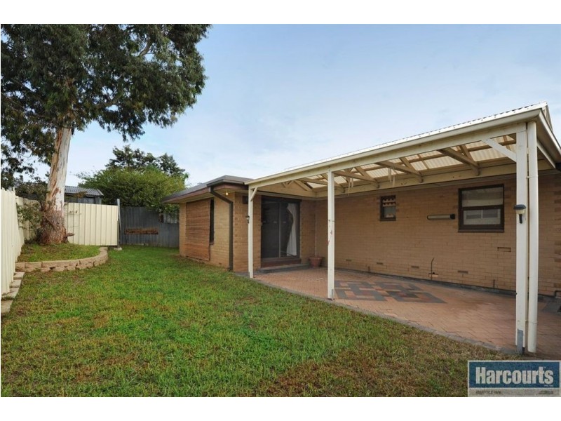 42 Burns Court, Morphett Vale SA 5162