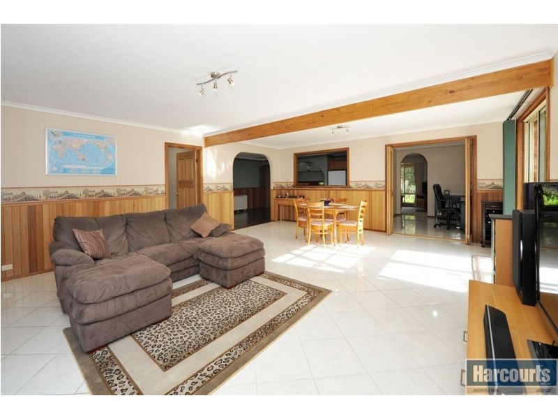 19 Mary Street, Happy Valley SA 5159