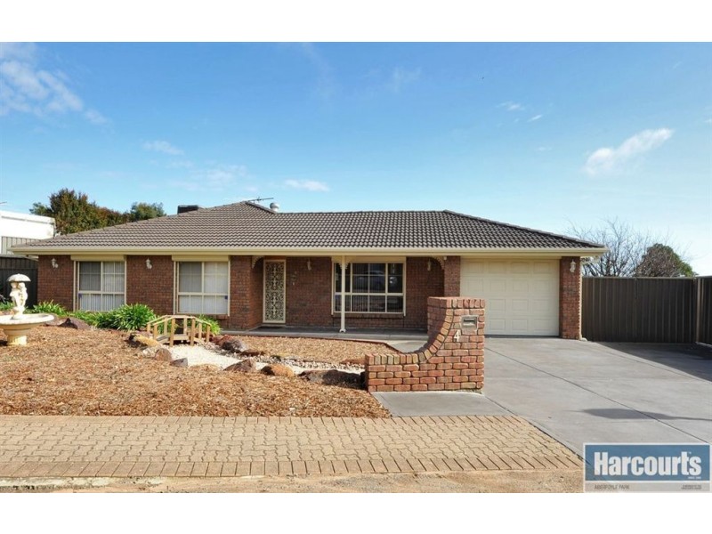 4 Malvern Way, Onkaparinga Hills SA 5163