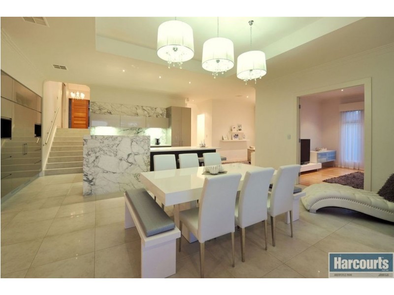 21 Charlson Rise, Chandlers Hill SA 5159