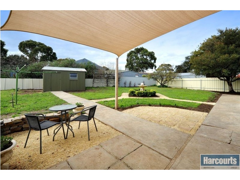19 Almond Grove, Morphett Vale SA 5162