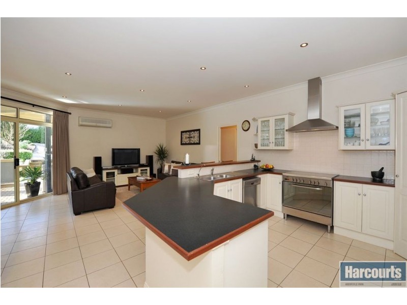 20 Fairfield Road, Mount Barker SA 5251