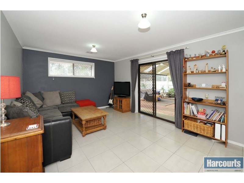 97 Delta Crescent, Aberfoyle Park SA 5159