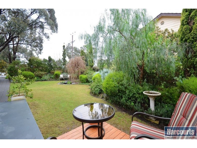 18 Black Road, Flagstaff Hill SA 5159