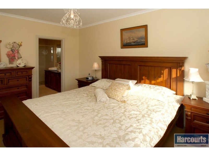 3 Herrings Lane, Happy Valley SA 5159