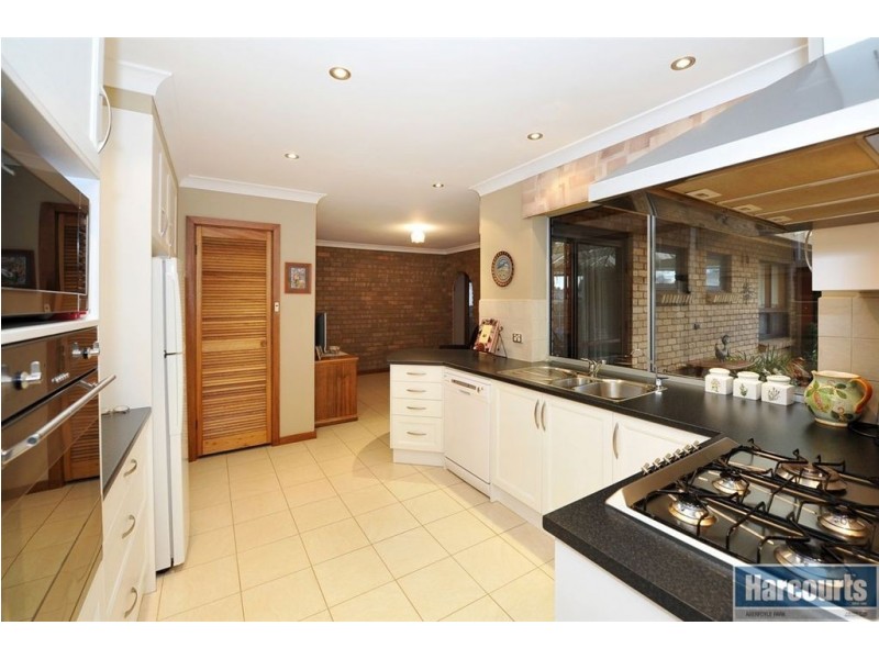 9 Birman Crescent, Flagstaff Hill SA 5159