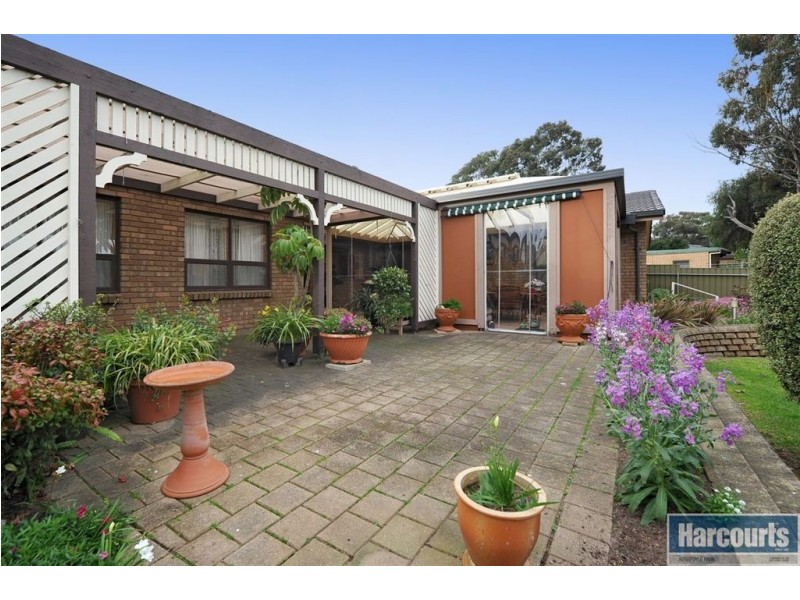 9 Birman Crescent, Flagstaff Hill SA 5159