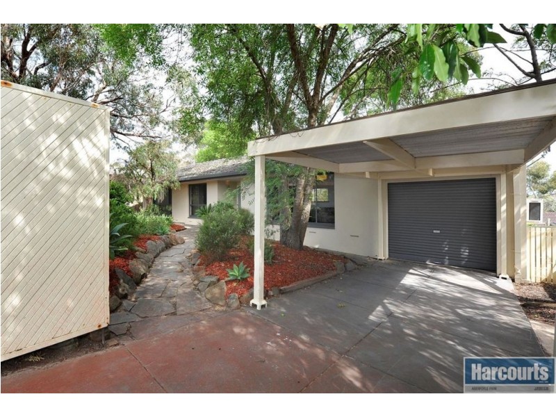 13 Glenalvon Drive, Flagstaff Hill SA 5159