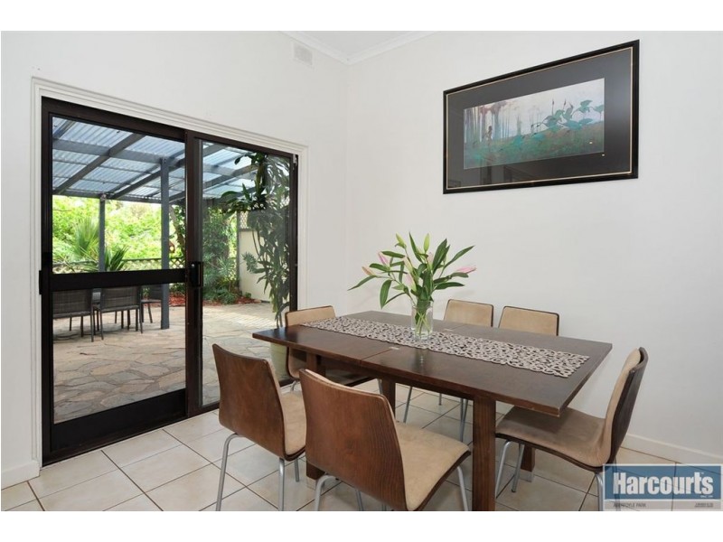 13 Glenalvon Drive, Flagstaff Hill SA 5159