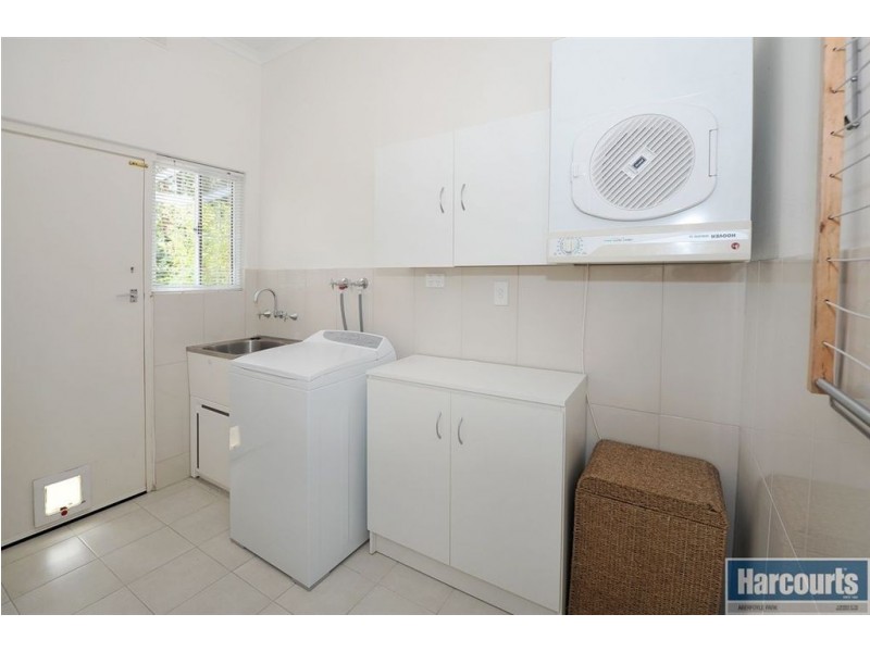 13 Glenalvon Drive, Flagstaff Hill SA 5159