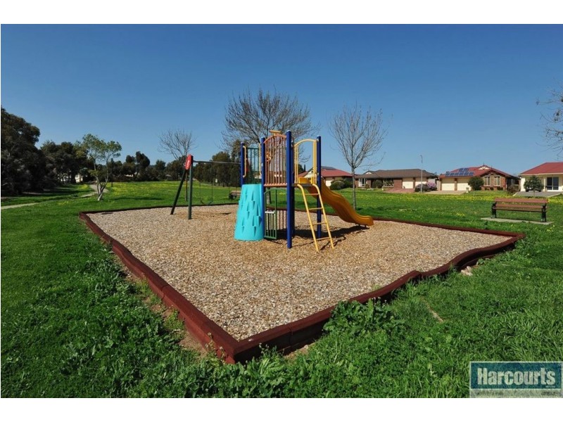 12 Pickard Circuit, Woodcroft SA 5162