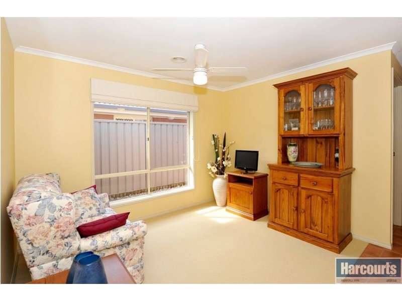 5a Goods Crescent, Hove SA 5048