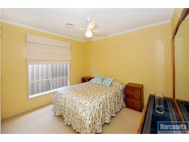 5a Goods Crescent, Hove SA 5048