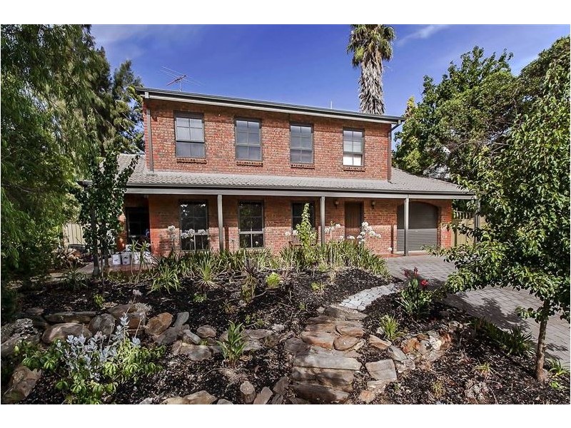 5 Grassdale Rise, Aberfoyle Park SA 5159