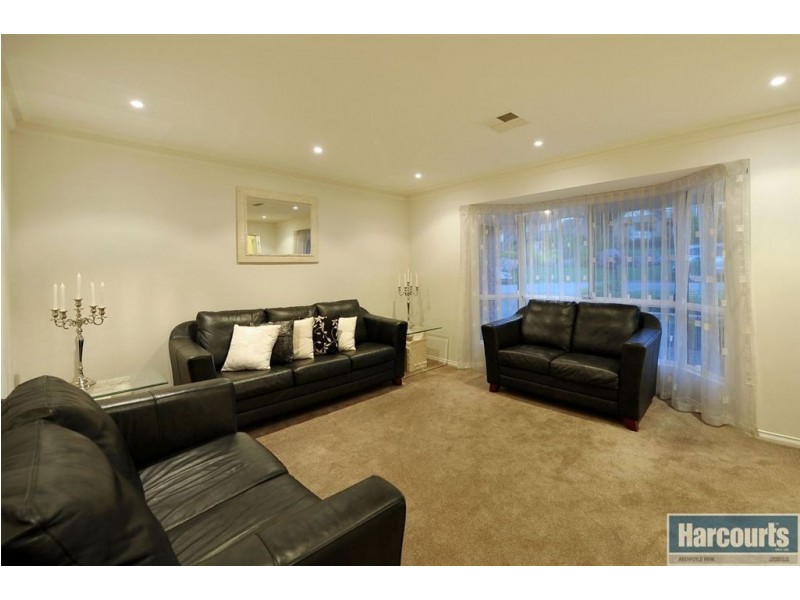 31 Vaucluse Drive, Happy Valley SA 5159