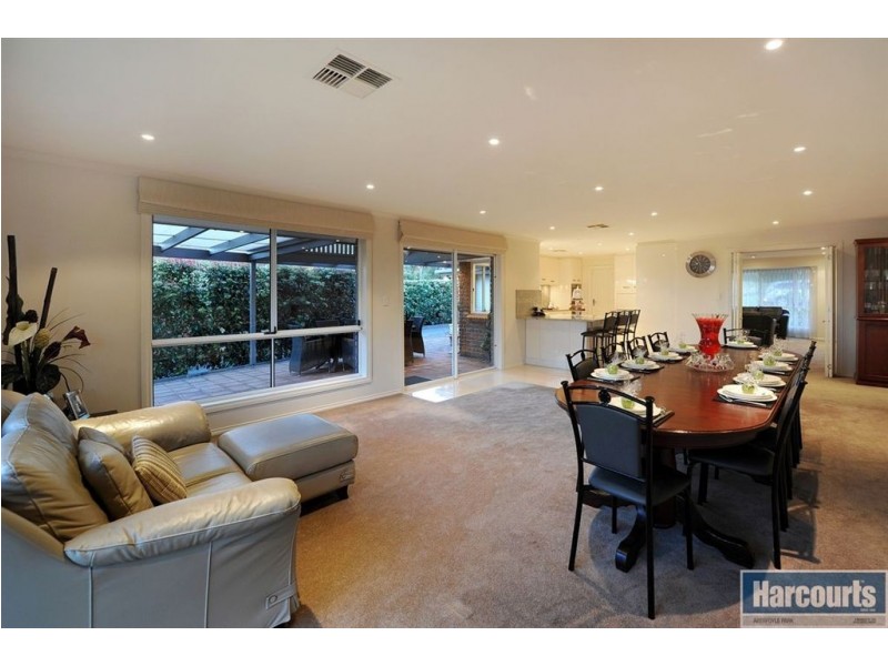 31 Vaucluse Drive, Happy Valley SA 5159