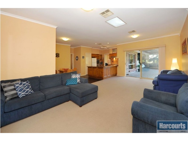 89 Glendale Avenue, Flagstaff Hill SA 5159