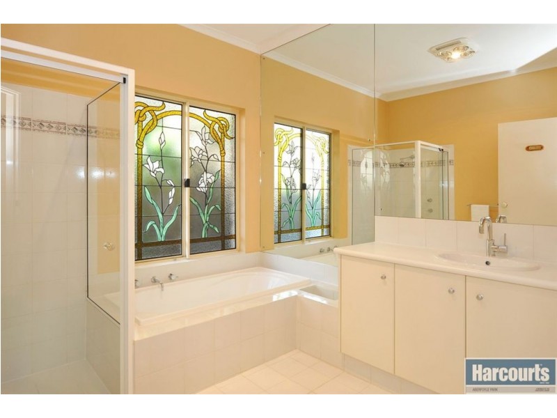 89 Glendale Avenue, Flagstaff Hill SA 5159