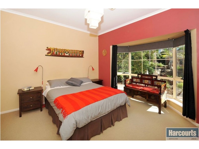 89 Glendale Avenue, Flagstaff Hill SA 5159