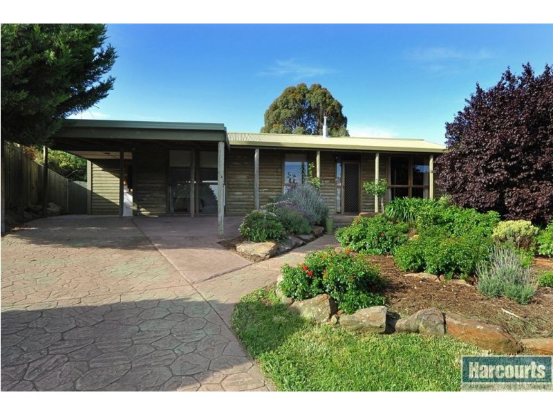 4 Falco Court, Flagstaff Hill SA 5159