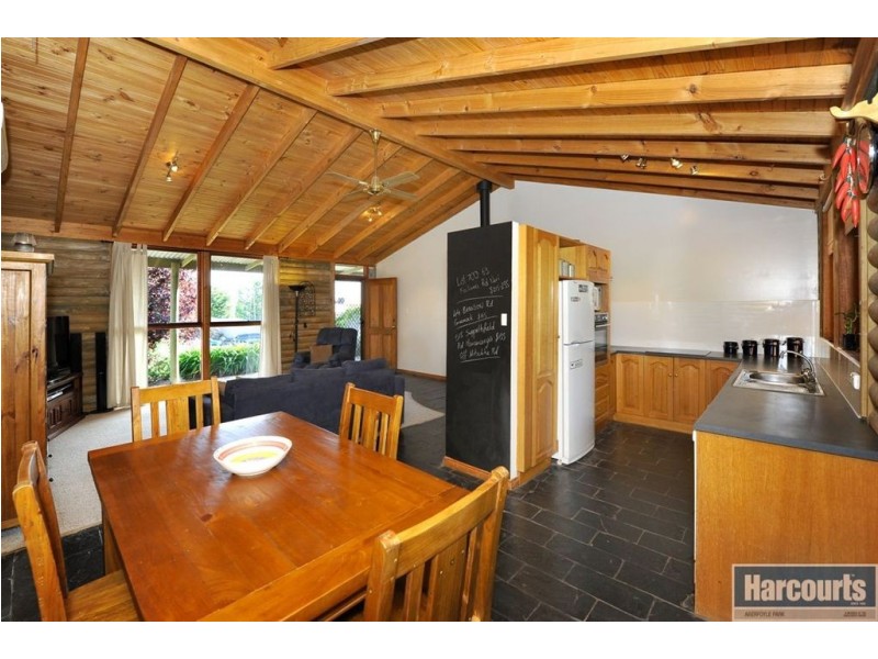 4 Falco Court, Flagstaff Hill SA 5159