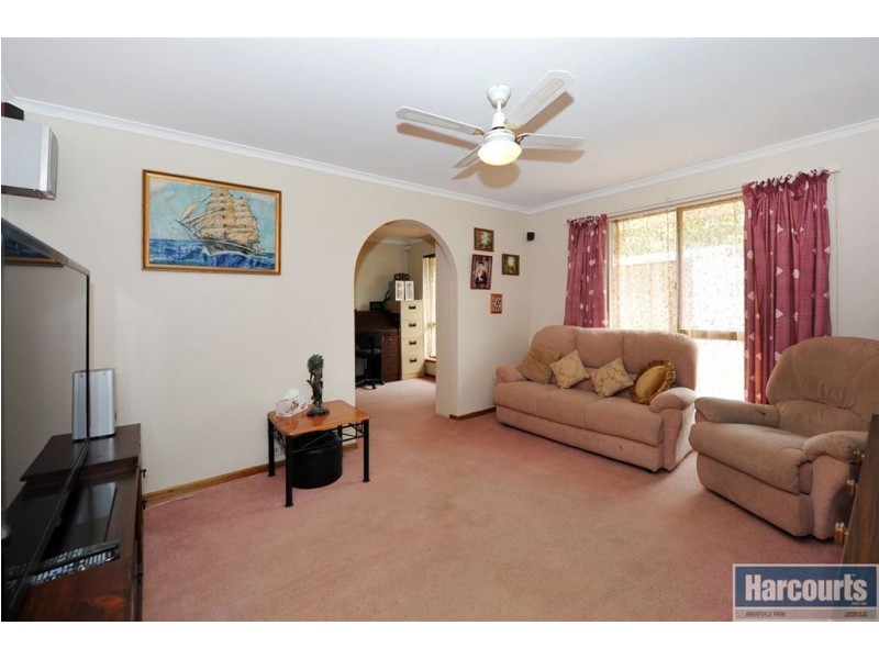 34 Doulton Drive, Trott Park SA 5158