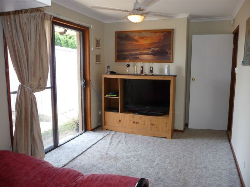 34 Doulton Drive, Trott Park SA 5158