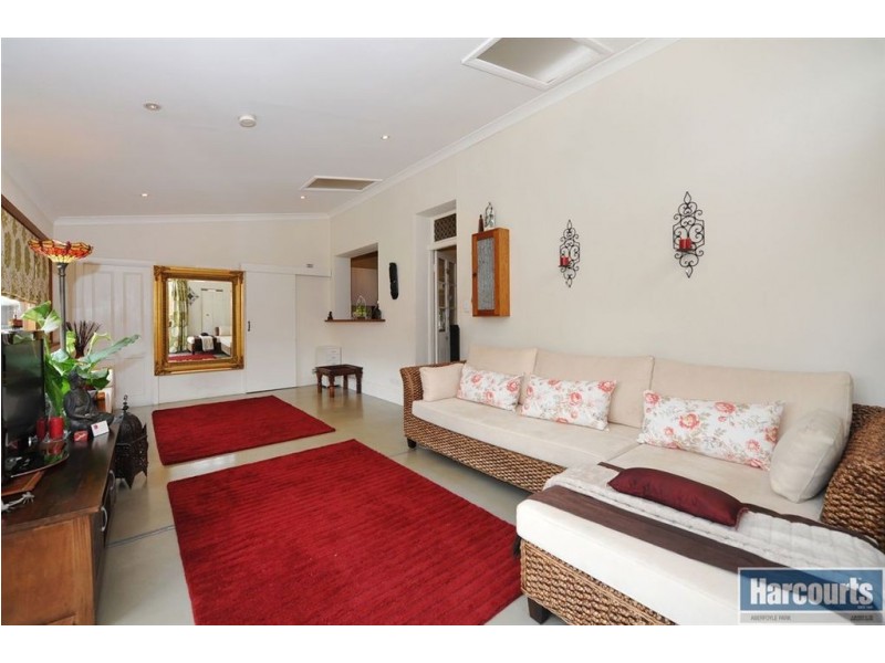 131 Drayton Street, Bowden SA 5007