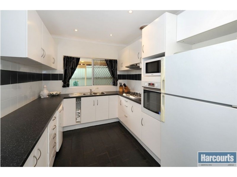 29 Meadow Way, Hackham West SA 5163