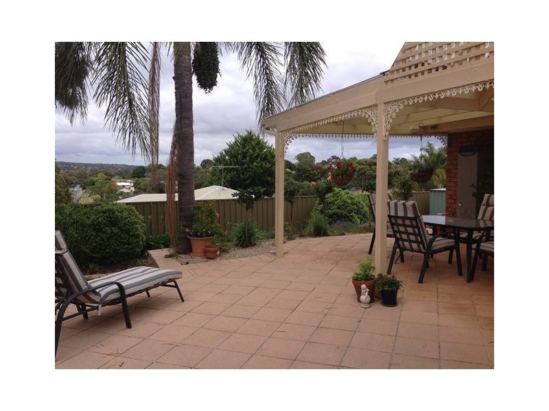 20 Dianne Street, Happy Valley SA 5159