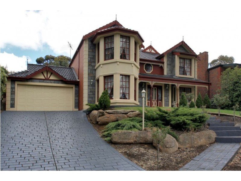 12 The Parkway, Aberfoyle Park SA 5159