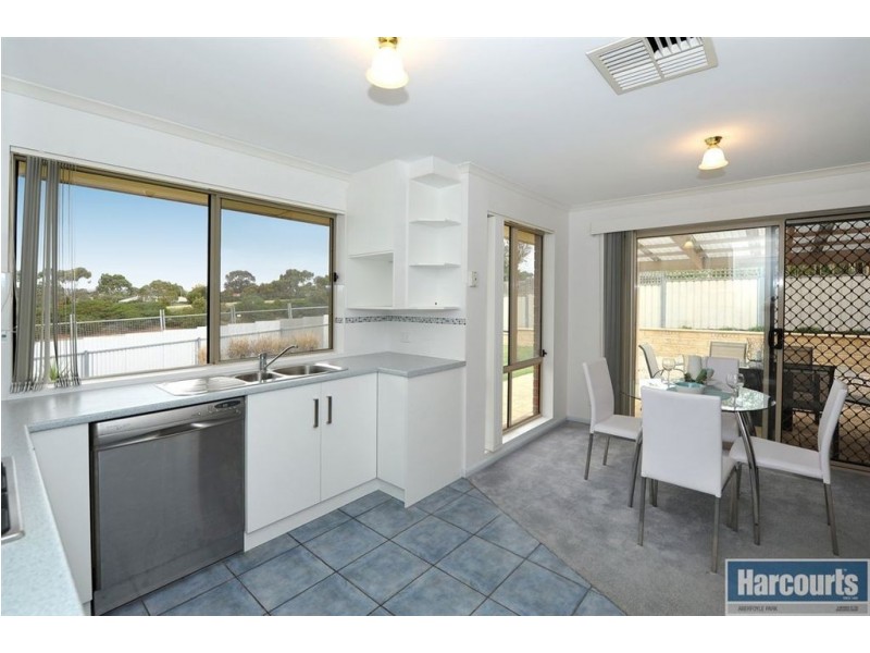 39 Scottsglade Road, Christie Downs SA 5164