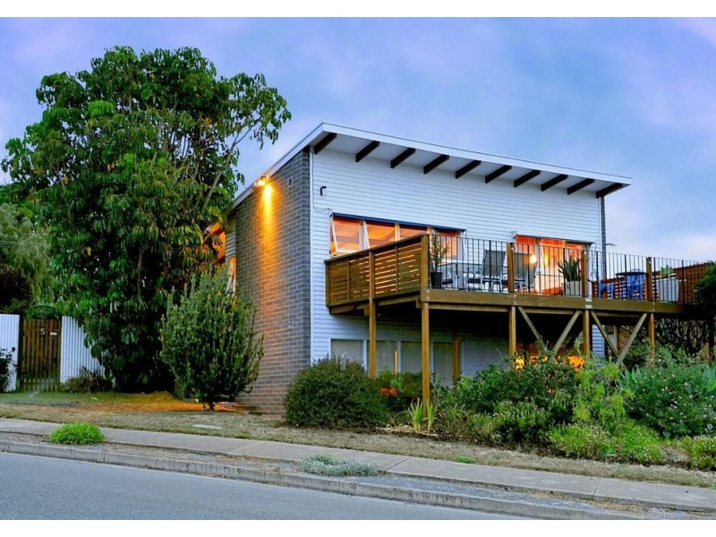 5 Paringa Avenue, Marino SA 5049