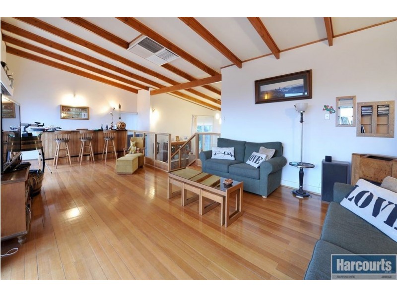 5 Paringa Avenue, Marino SA 5049