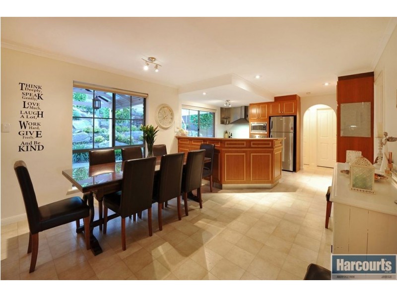 74 Kingfisher Circuit, Flagstaff Hill SA 5159