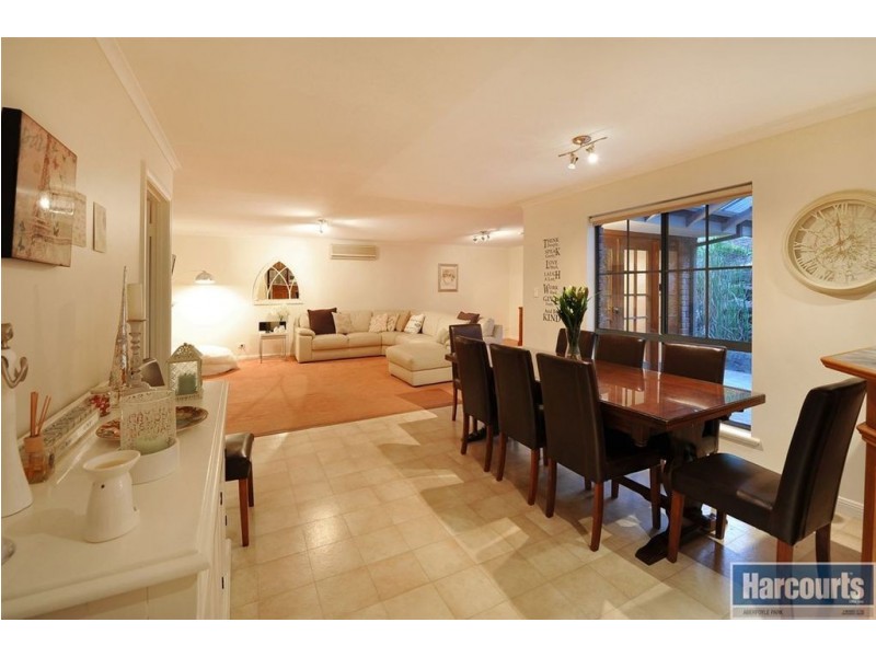74 Kingfisher Circuit, Flagstaff Hill SA 5159