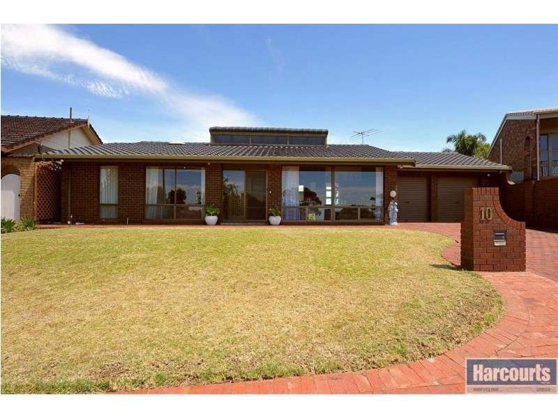 10 Vendale Drive, Flagstaff Hill SA 5159