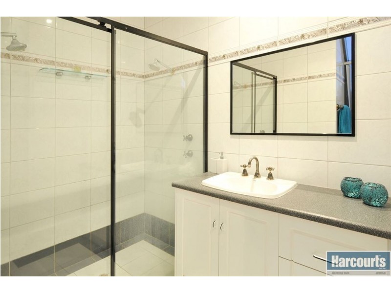 7 Federation Court, Bellevue Heights SA 5050