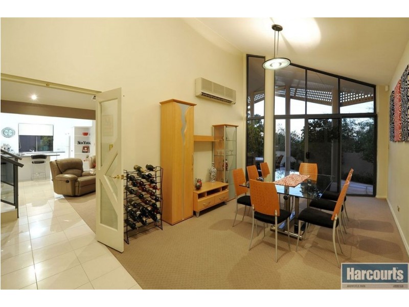 7 Federation Court, Bellevue Heights SA 5050