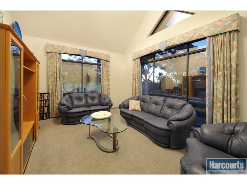 7 Federation Court, Bellevue Heights SA 5050