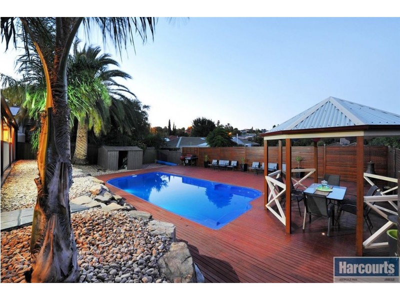 50 Doulton Drive, Trott Park SA 5158