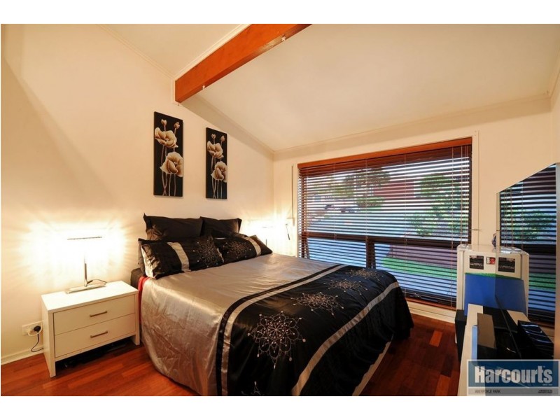 50 Doulton Drive, Trott Park SA 5158
